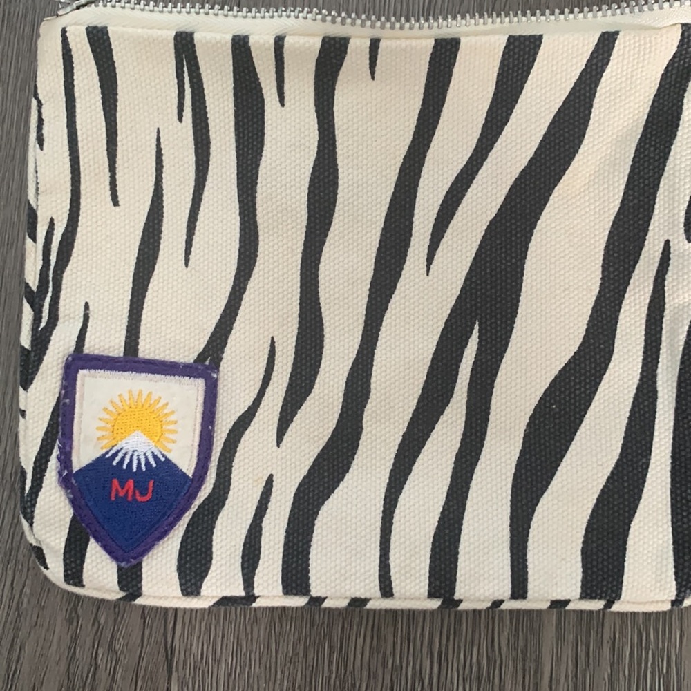 MARC JACOBS zip pouch